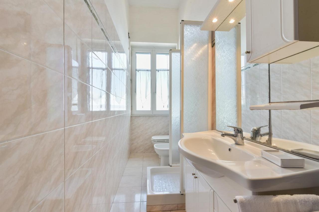 Elegant Apartment With Sea View In Porto Santo Stefano 89 M² ภายนอก รูปภาพ