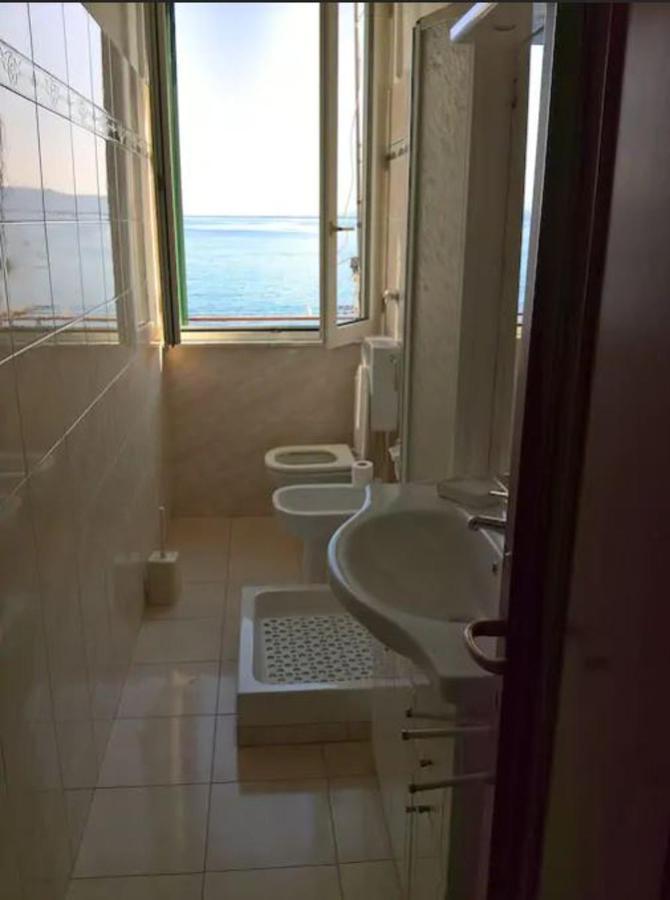 Elegant Apartment With Sea View In Porto Santo Stefano 89 M² ภายนอก รูปภาพ