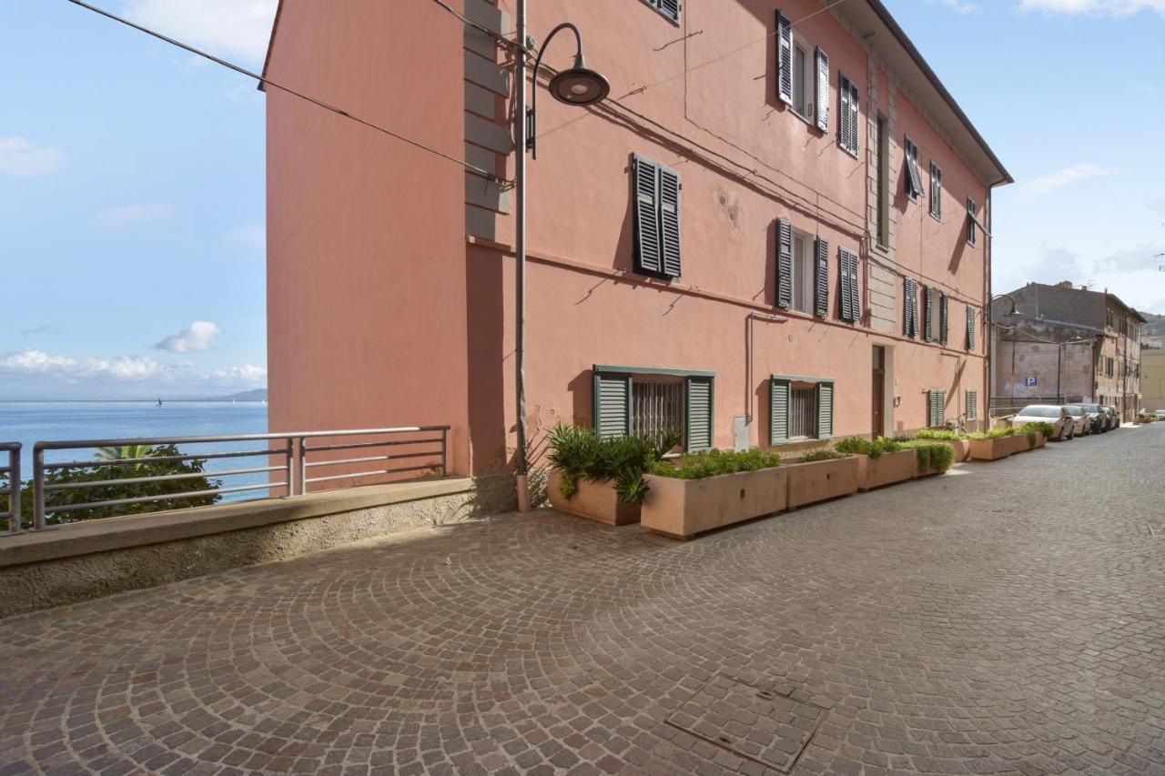Elegant Apartment With Sea View In Porto Santo Stefano 89 M² ภายนอก รูปภาพ
